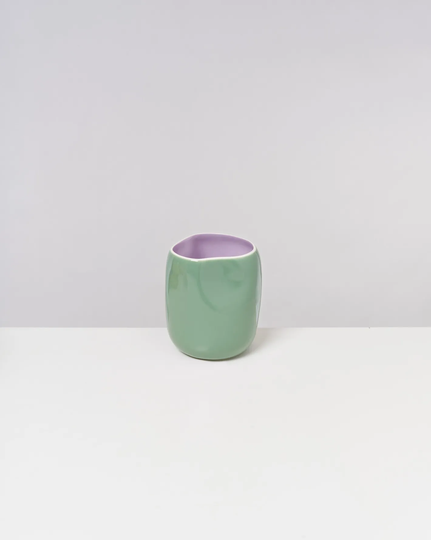Motel a Miio Mittlere Vasen^João Vase M Sage Lilac