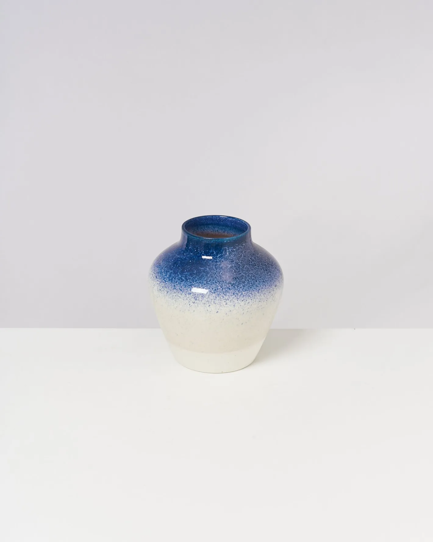 Motel a Miio Mittlere Vasen^Madalin Vase - Blue Rose Speckled