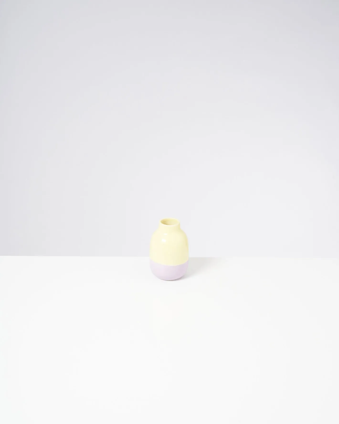 Motel a Miio Kleine Vasen^Nuno Vase S - Yellow Lilac