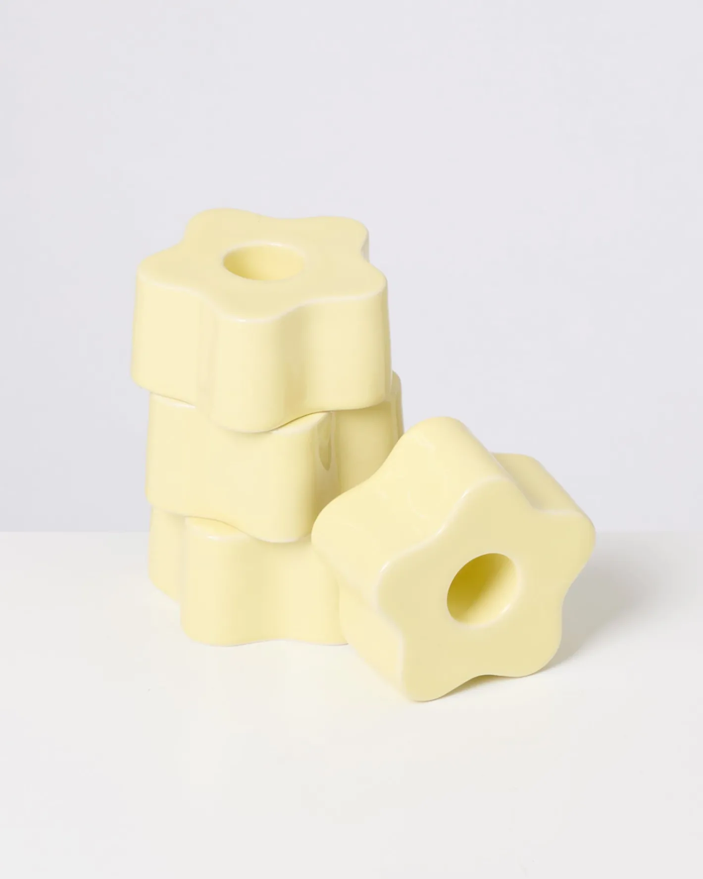 Motel a Miio Kerzen Und Kerzenständer^Seia - Candle Holder